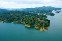 Lake Kenyir Resort Kuala Terengganu Eksteriør billede